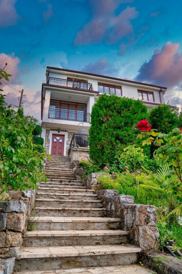 Casa Farmak Lägenhet Ohrid