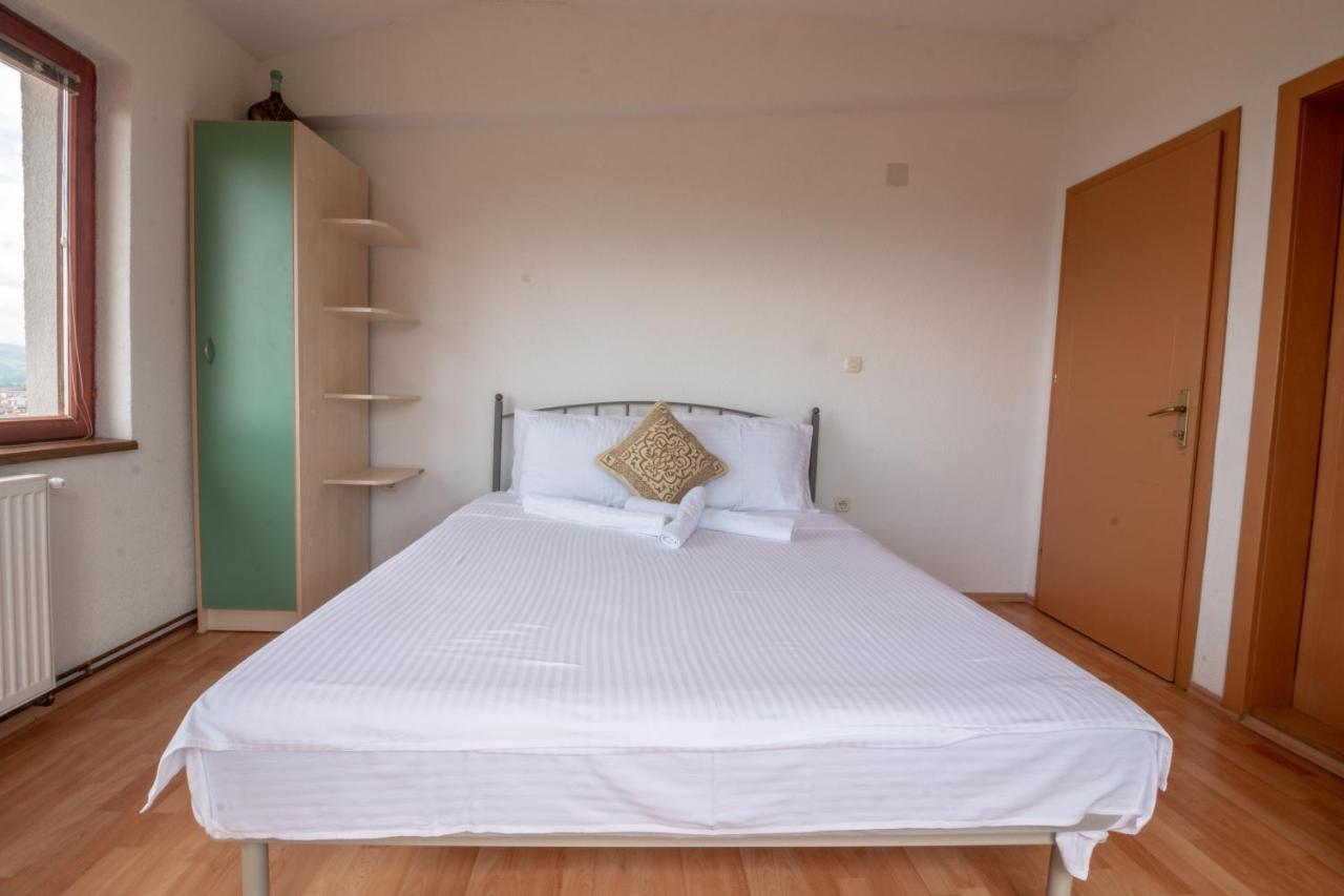 Lägenhet Casa Farmak